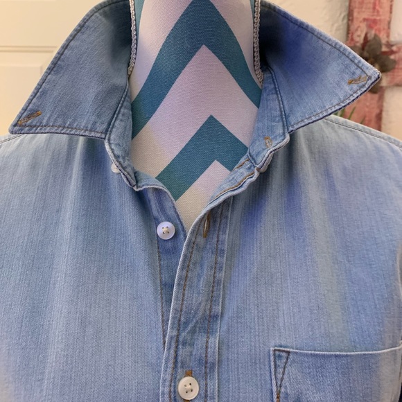 GAP boyfriend Denim button down long sleeve shirt - Picture 2 of 5